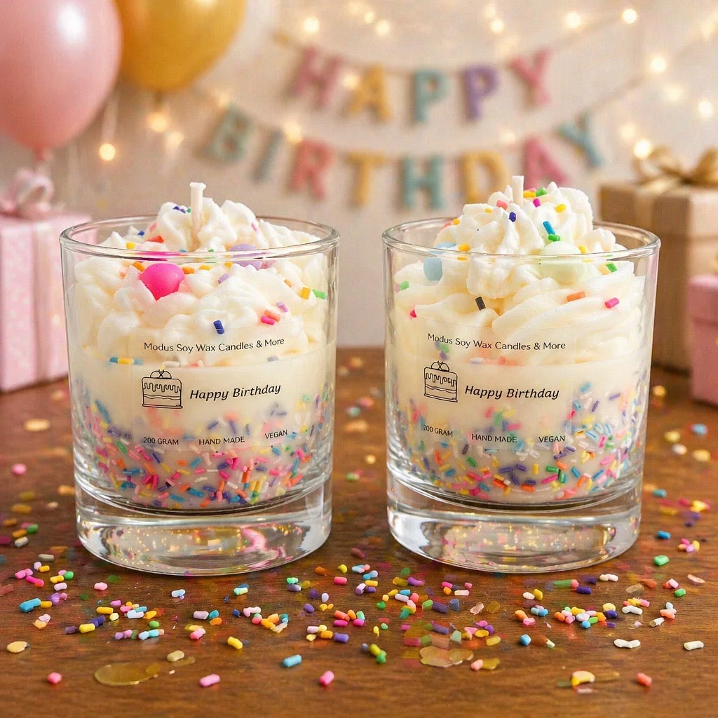 Happy Birthday Sojawas geurkaars - Modus Candles & More