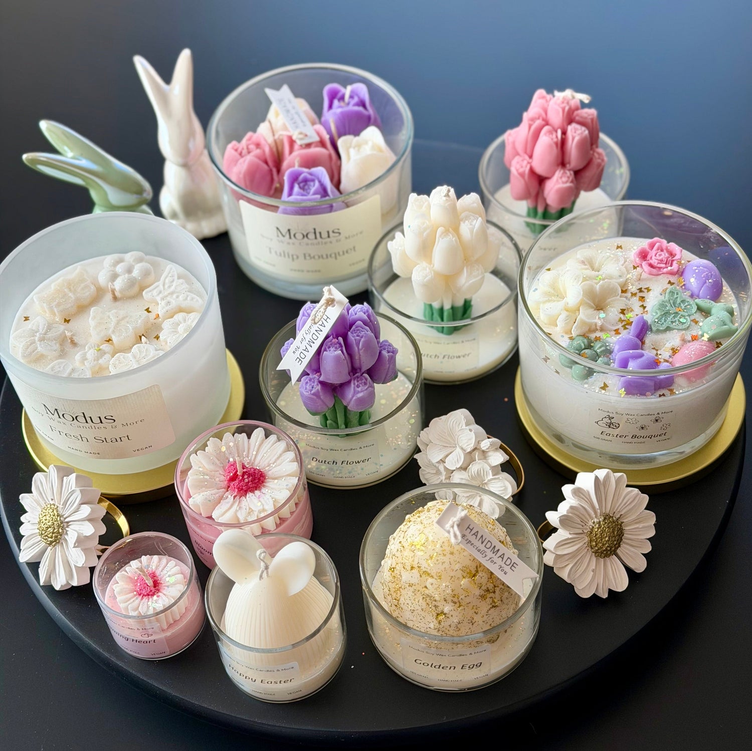 LENTEGEUREN Fris, bloemig en sprankelend.