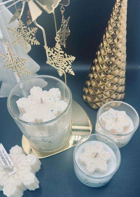 Frozen sojawas geurkaars.