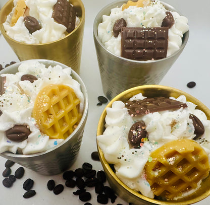 Limited Edition. Cozy Caramel Latte Sojawas kaars